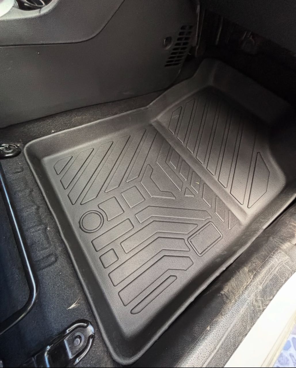 PISOS DE CALCE PERFECTO KIA MORNING 2024+ 3PIEZAS