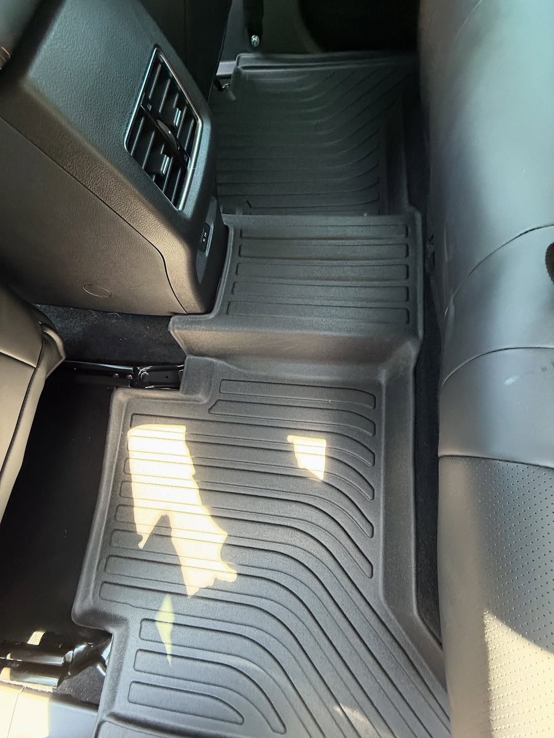 PISOS DE CALCE PERFECTO JAC T8-T6 3PIEZAS APLICA PARA TODOS LOS AÑOS