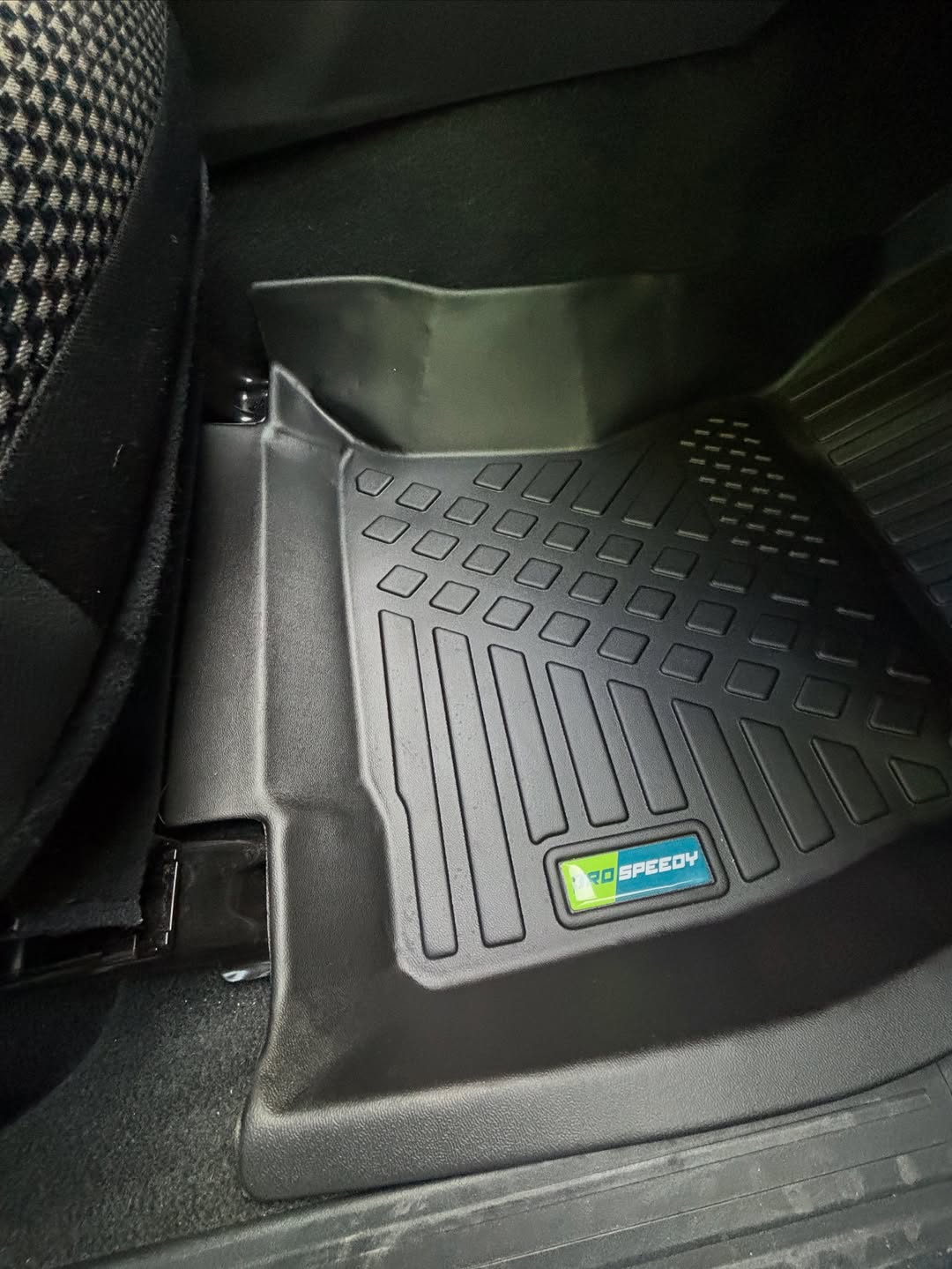 PISOS DE CALCE PERFECTO SUBARU FORESTER 2019-2024 3PIEZAS
