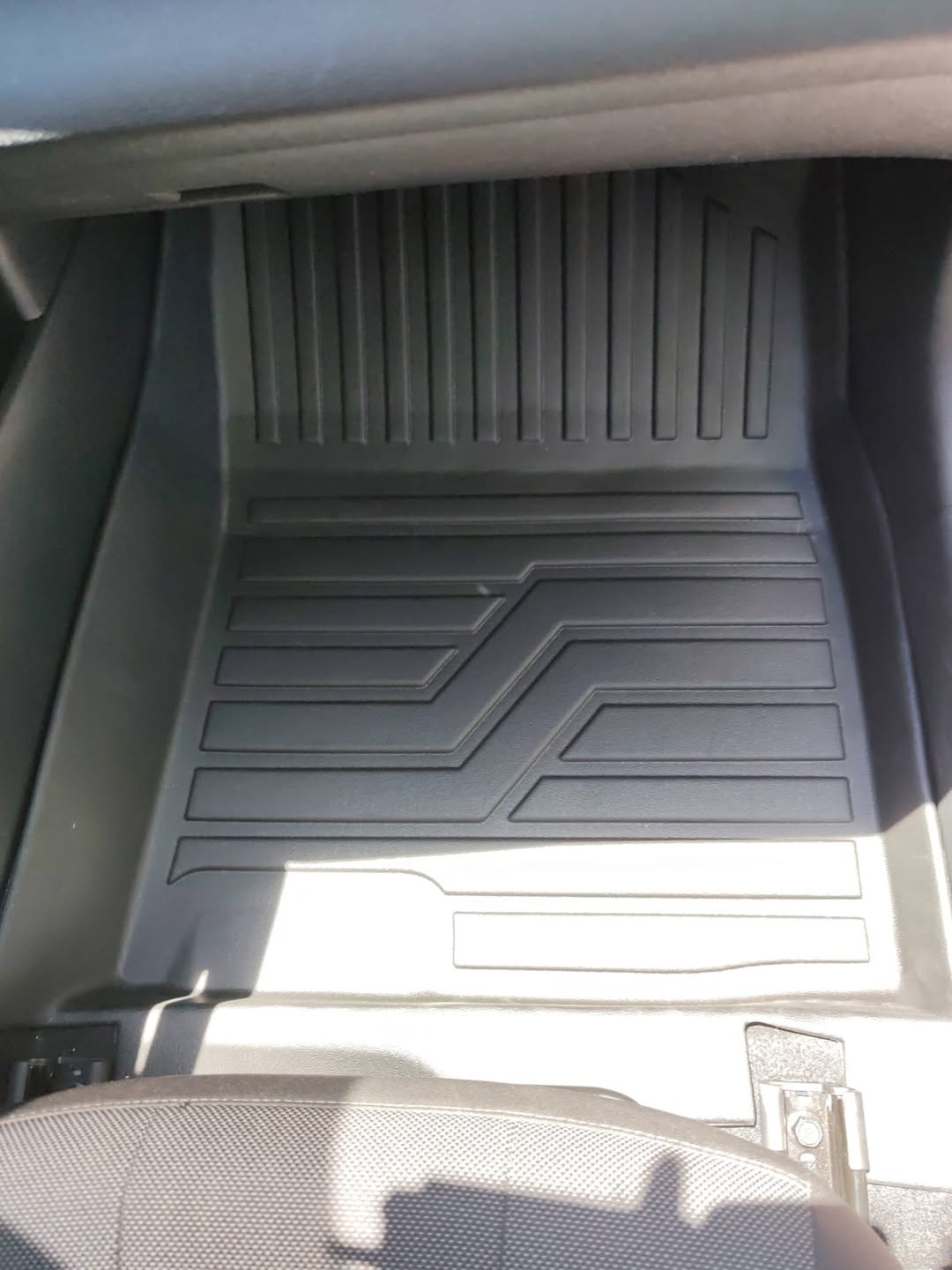 PISOS DE CALCE PERFECTO HYUNDAI ELANTRA CN7 2021+ 3PIEZAS