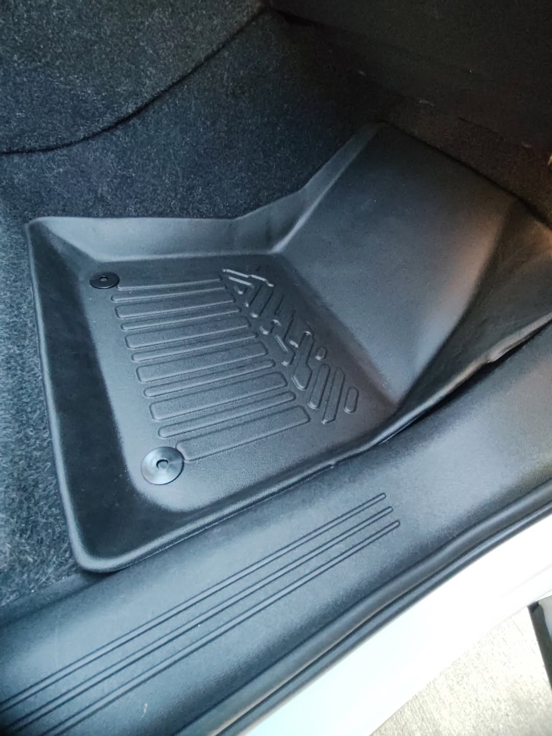 PISOS DE CALCE PERFECTO VOLVO XC40 2020+ 3PIEZAS