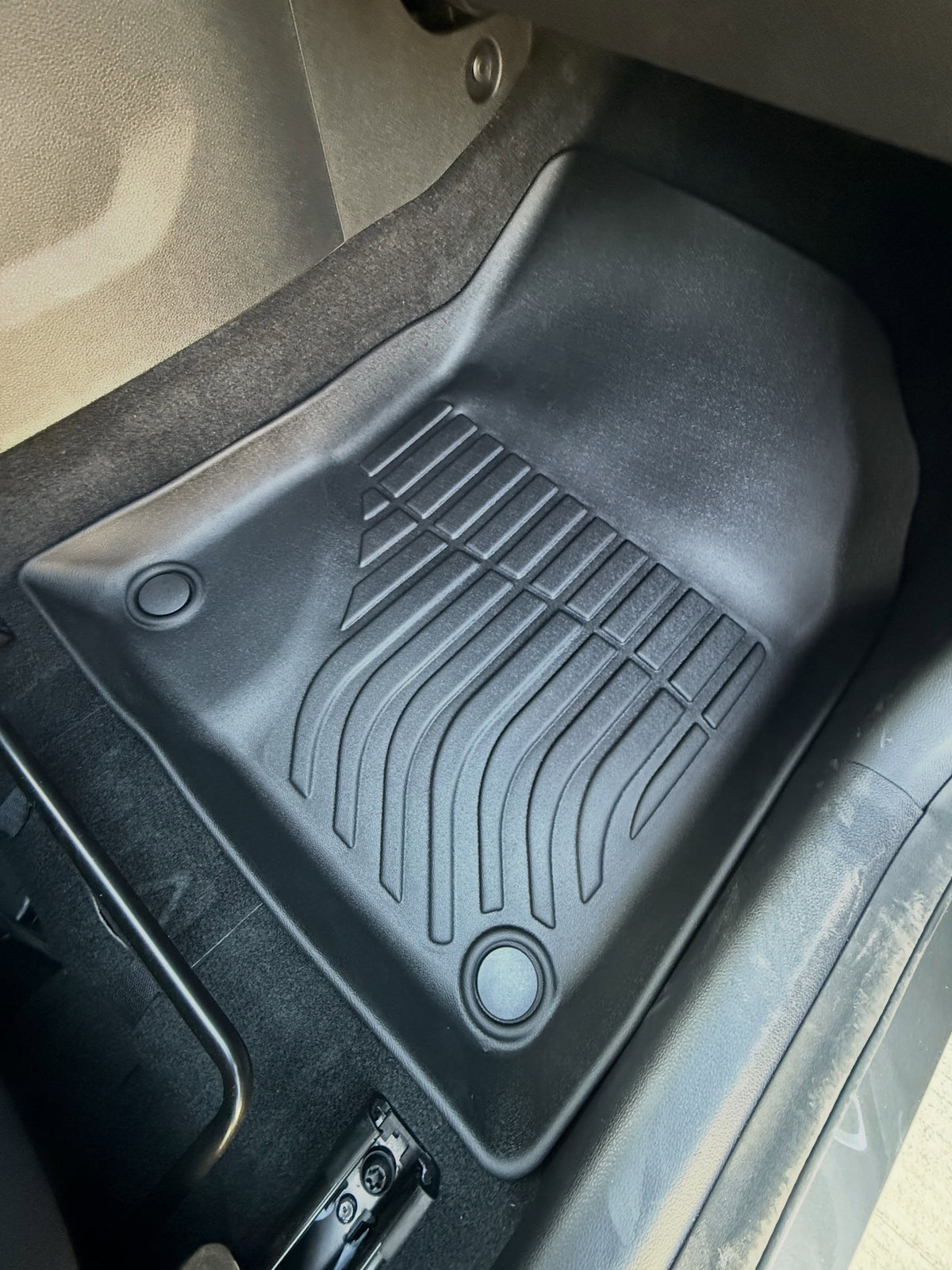 PISOS DE CALCE PERFECTO GEELY COOLRAY 3PIEZAS APLICA PARA TODOS LOS AÑOS
