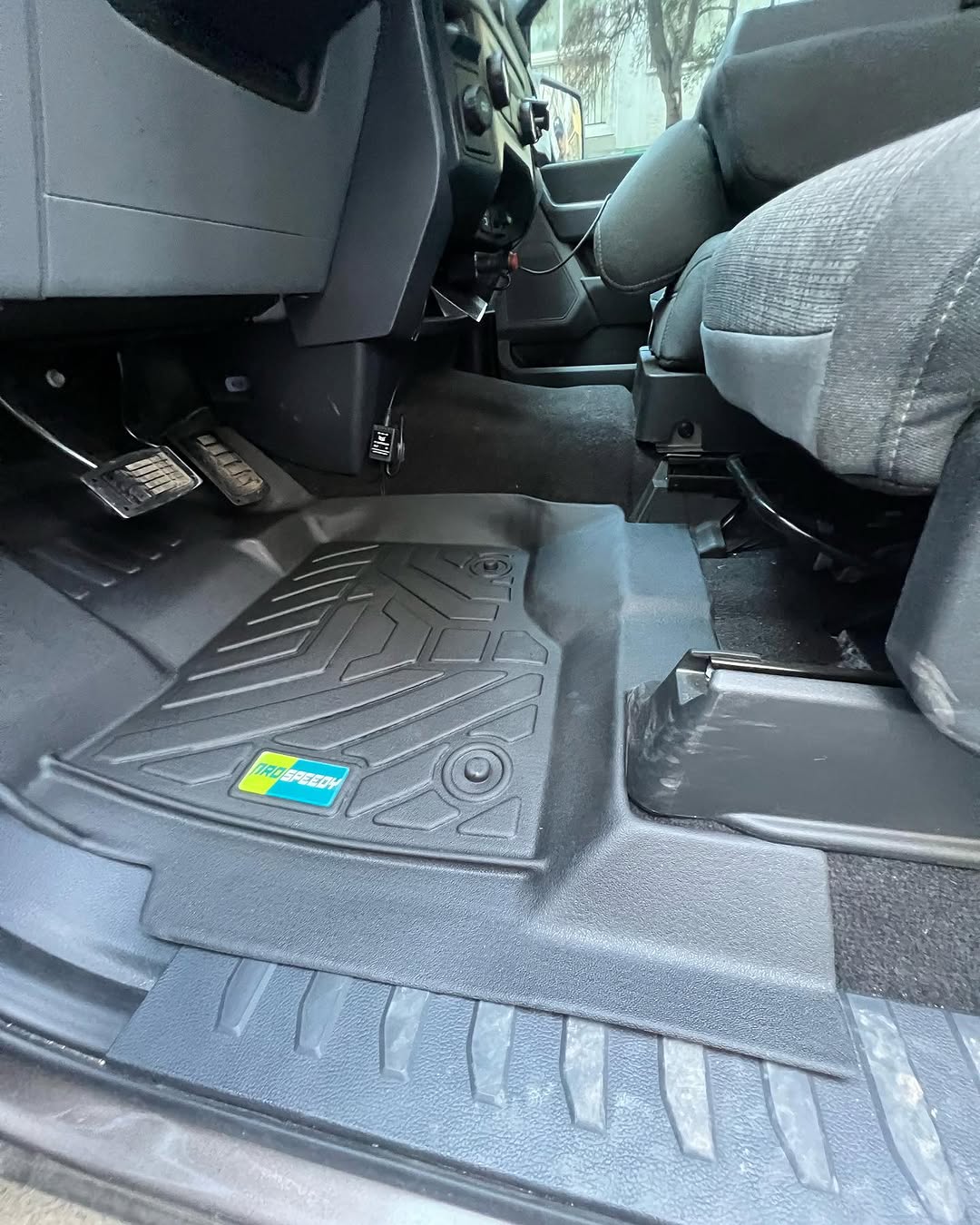 PISOS DE CALCE PERFECTO FORD F150 DOBLE CABINA 2015-2023 3PIEZAS