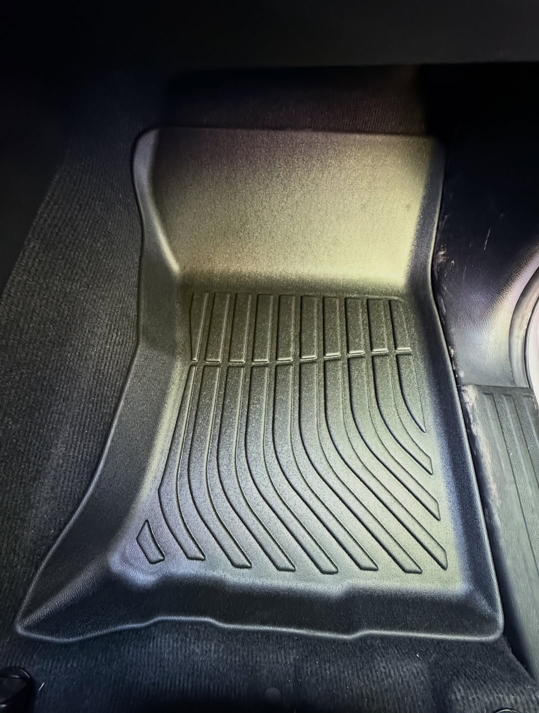 PISOS DE CALCE PERFECTO MITSUBISHI L200 NEW 2024+
