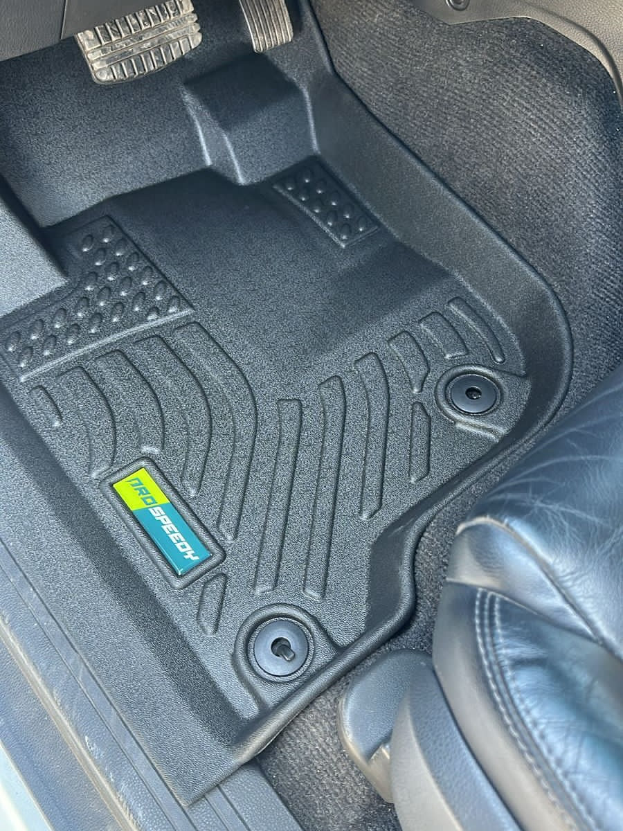 PISOS DE CALCE PERFECTO MITSUBISHI MONTERO SPORT 2016+ 4PIEZAS