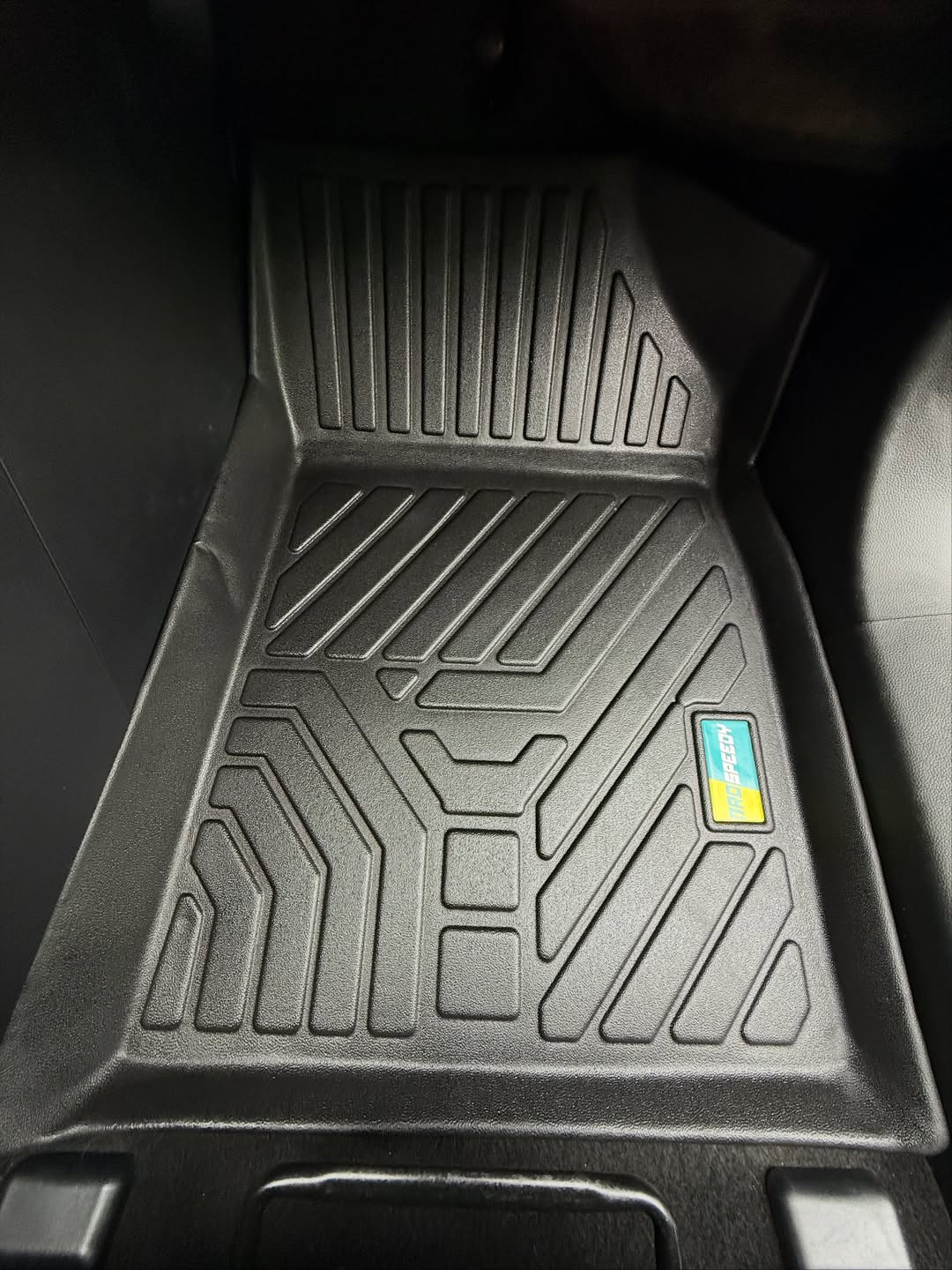 PISO DE CALCE PERFECTO MG MG5 3PIEZAS APLICA PARA TODOS LOS AÑOS