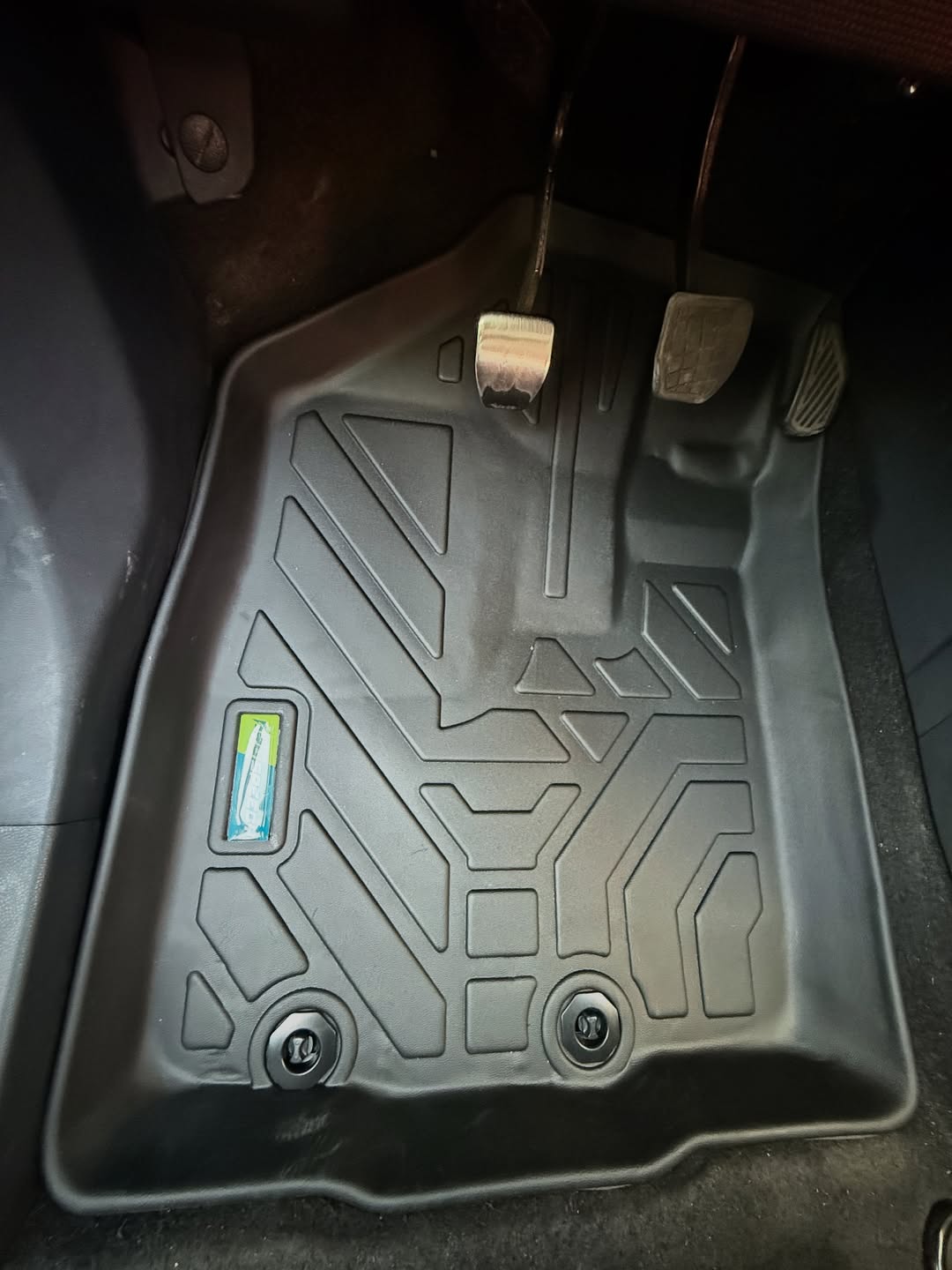 PISOS DE CALCE PERFECTO TOYOTA RAIZE