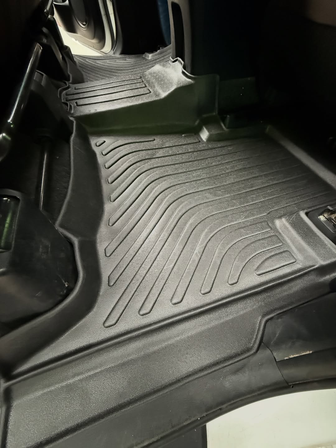 PISOS DE CALCE PERFECTO TOYOTA FORTUNER 2016+ 4PIEZAS