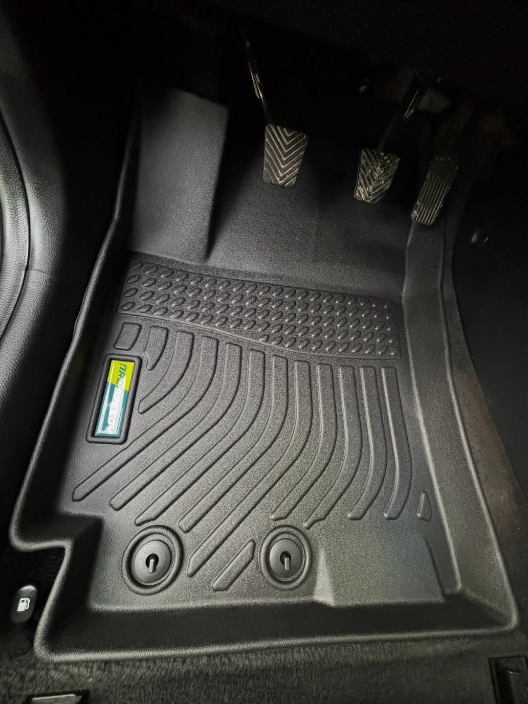 PISOS DE CALCE PERFECTO KIA K3 2020+ 3PIEZAS