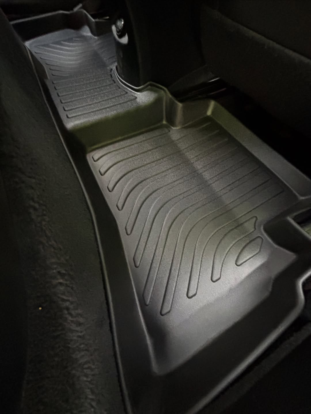 PISOS DE CALCE PERFECTO KIA K3 2020+ 3PIEZAS