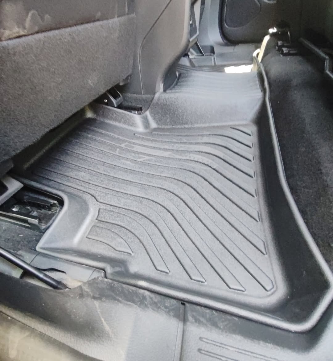 PISOS DE CALCE PERFECTO NISSAN XTRAIL 2022+ 3PIEZAS