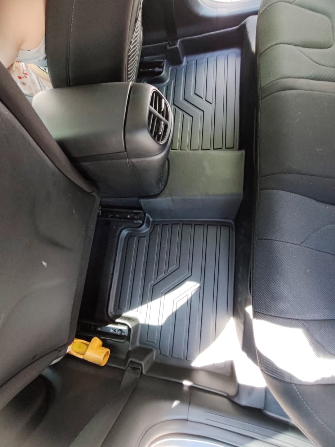 PISOS DE CALCE PERFECTO HYUNDAI ELANTRA CN7 2021+ 3PIEZAS