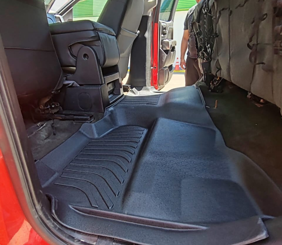 PISOS DE CALCE PERFECTO CHEVROLET SILVERADO CABINA Y MEDIA 2014-2018/2019 3PIEZAS