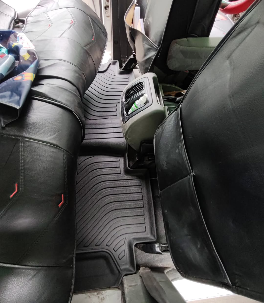 PISO DE CALCE PERFECTO MAHINDRA SCORPION 3PIEZAS