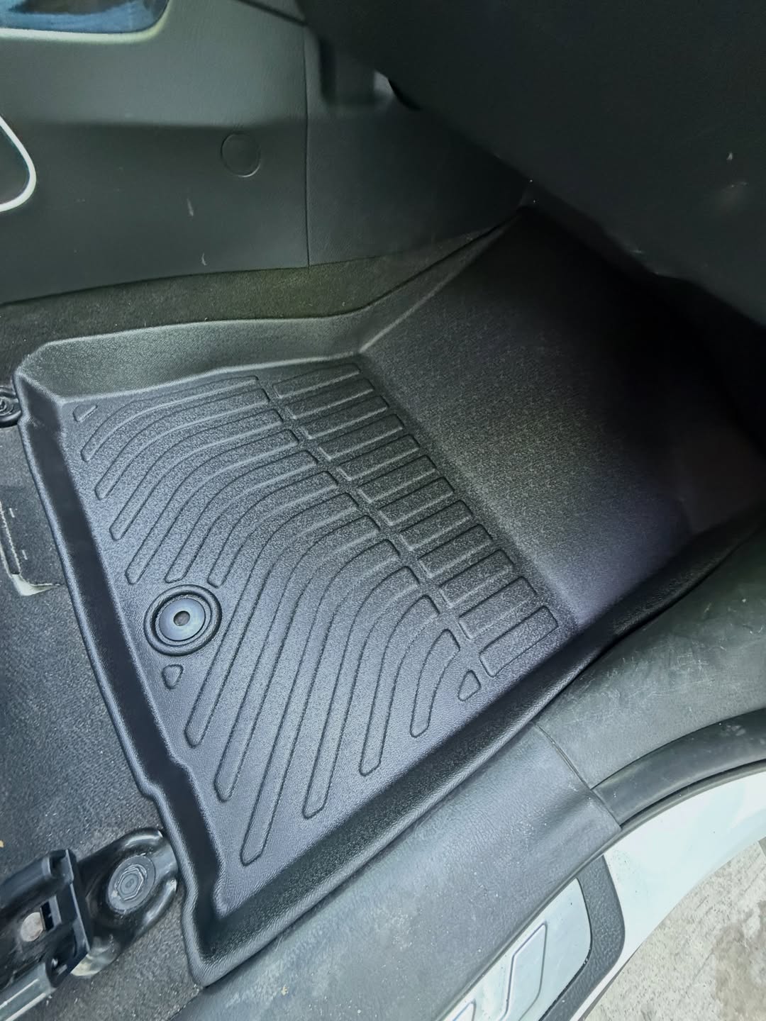 PISOS DE CALCE PERFECTO KIA SORENTO 2011-2015 3PIEZAS