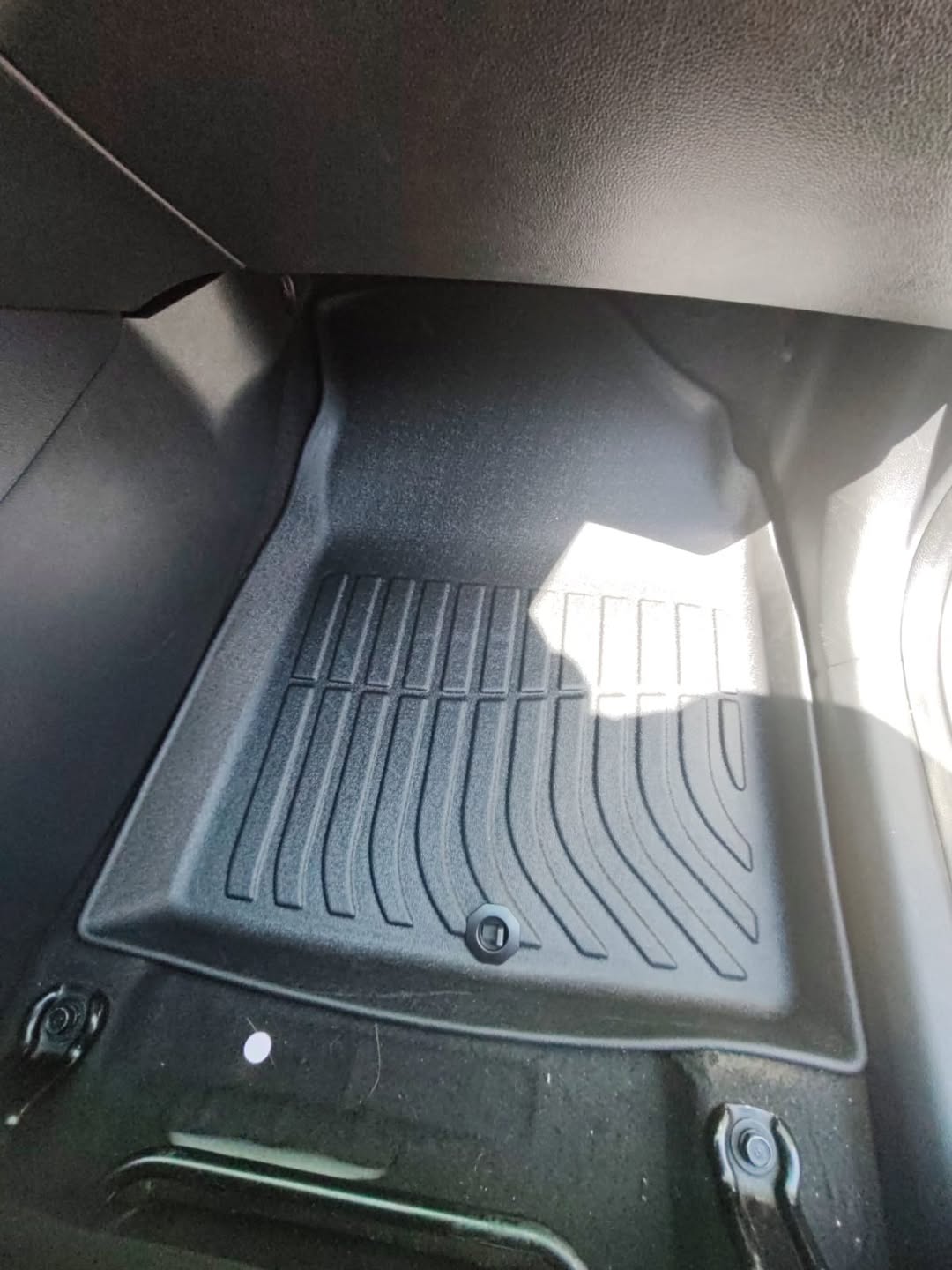 PISOS DE CALCE PERFECTO HYUNDAI CRETA 2015-2019 3PIEZAS