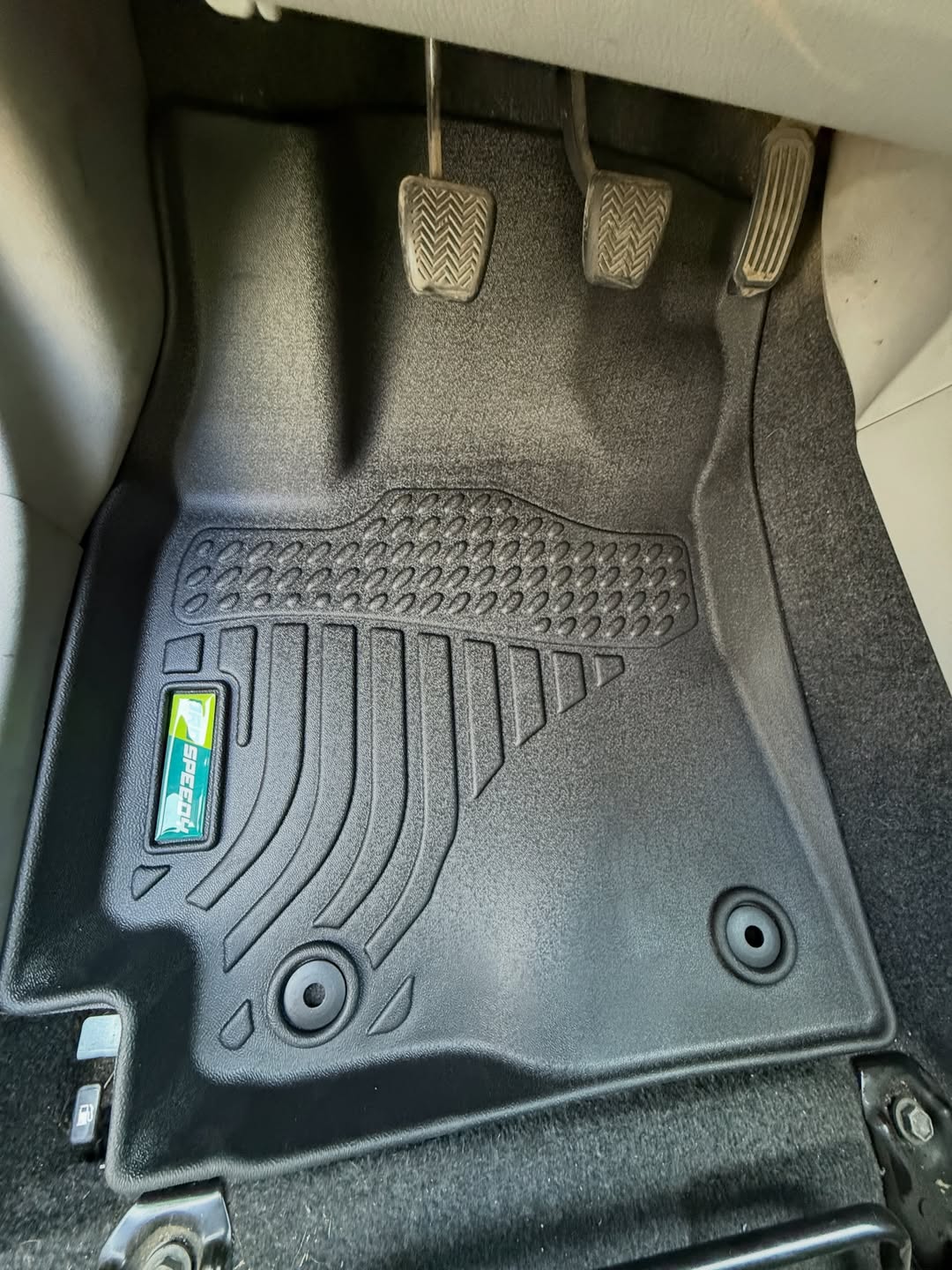 PISOS DE CALCE PERFECTO TOYOTA COROLLA 2008-2013 3PIEZAS