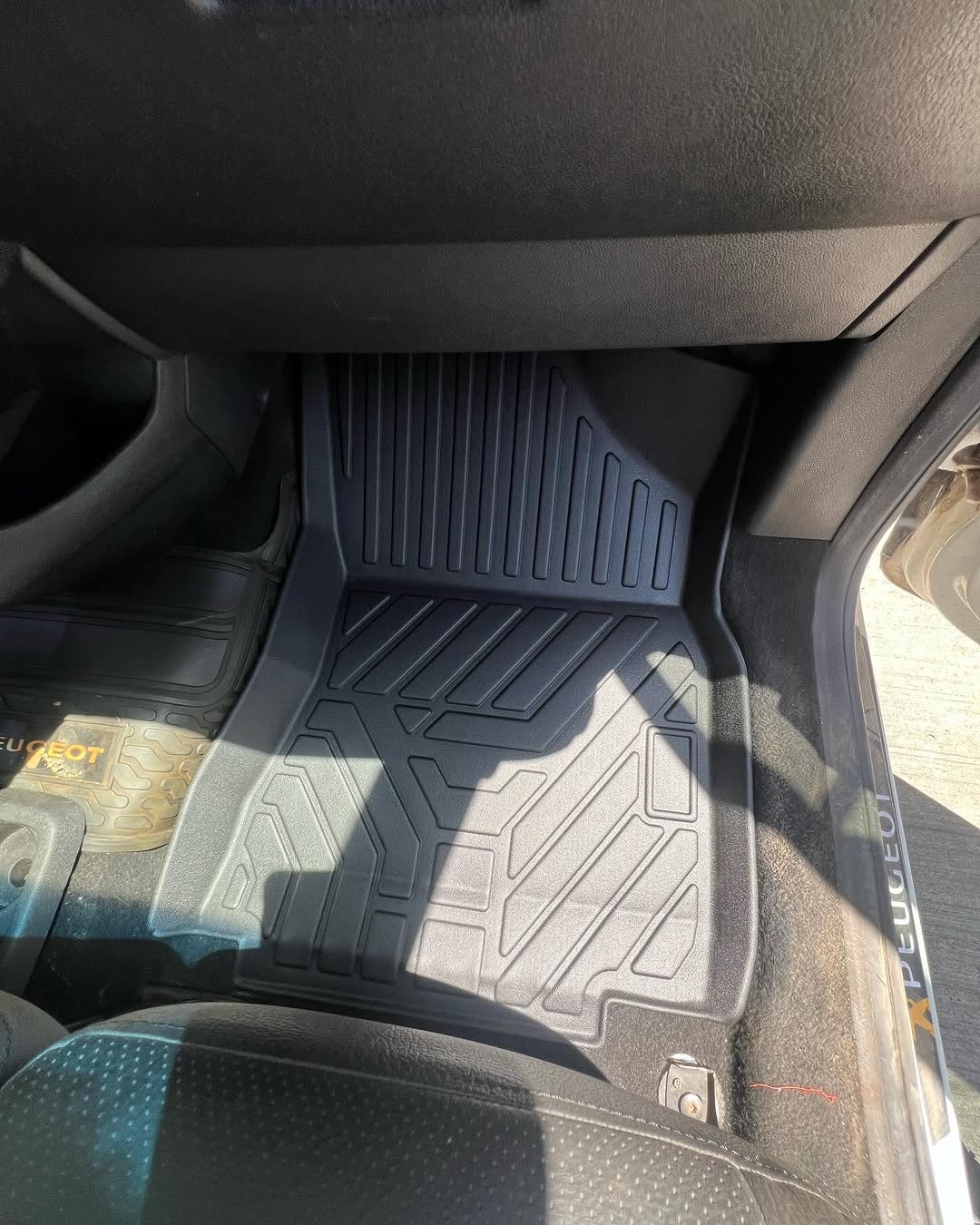 PISOS DE CALCE PERFECTO PEUGEOT PARTNER 2013-2019
