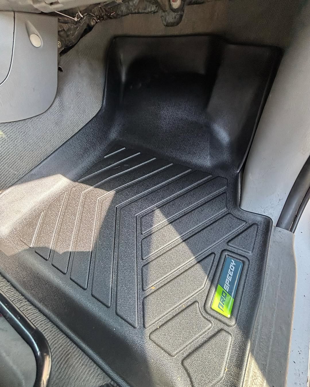 PISOS DE CALCE PERFECTO TOYOTA HILUX VIGO 2005-2015 3PIEZAS