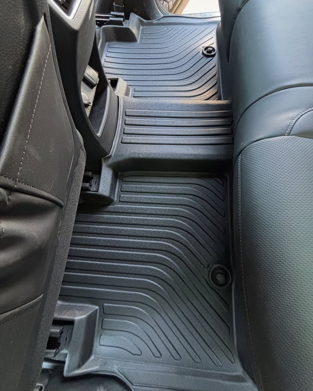PISOS DE CALCE PERFECTO SSANGYONG REXTON 3PIEZAS