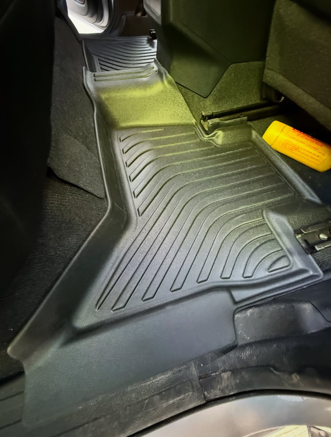 PISOS DE CALCE PERFECTO MITSUBISHI L200 NEW 2024+