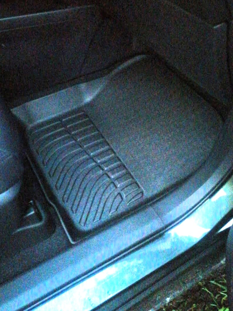 PISOS DE CALCE PERFECTO TOYOTA YARIS CROSS