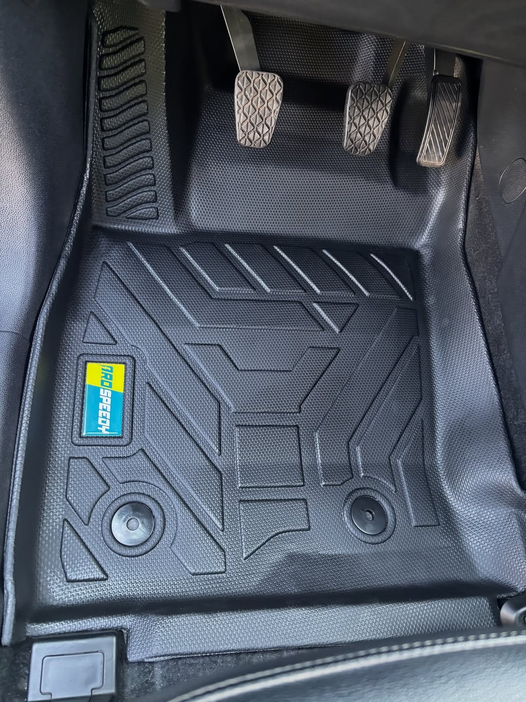 PISOS DE CALCE PERFECTO FORD ECOSPORT 2012+ 3PIEZAS