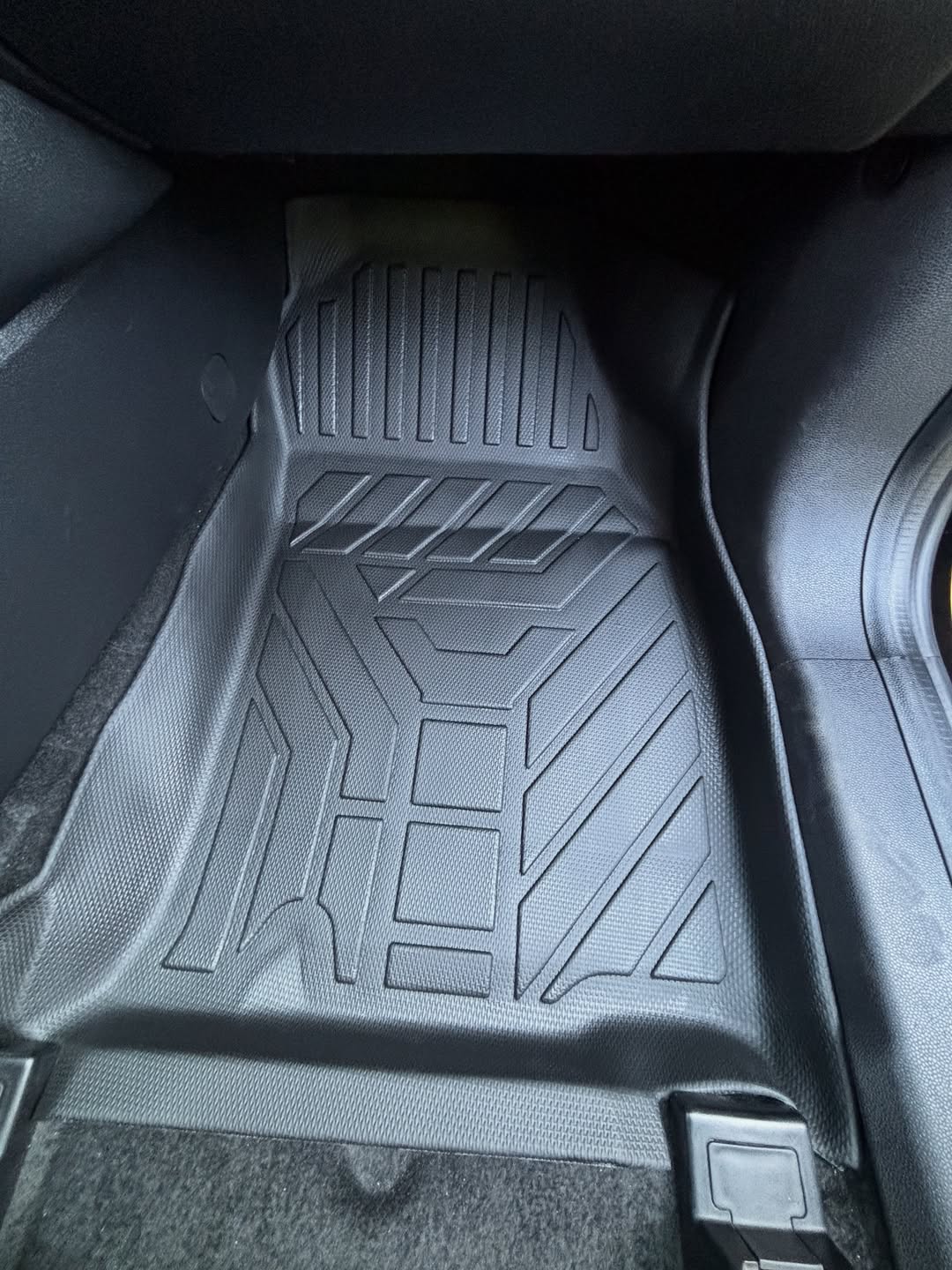 PISOS DE CALCE PERFECTO FORD ECOSPORT 2012+ 3PIEZAS